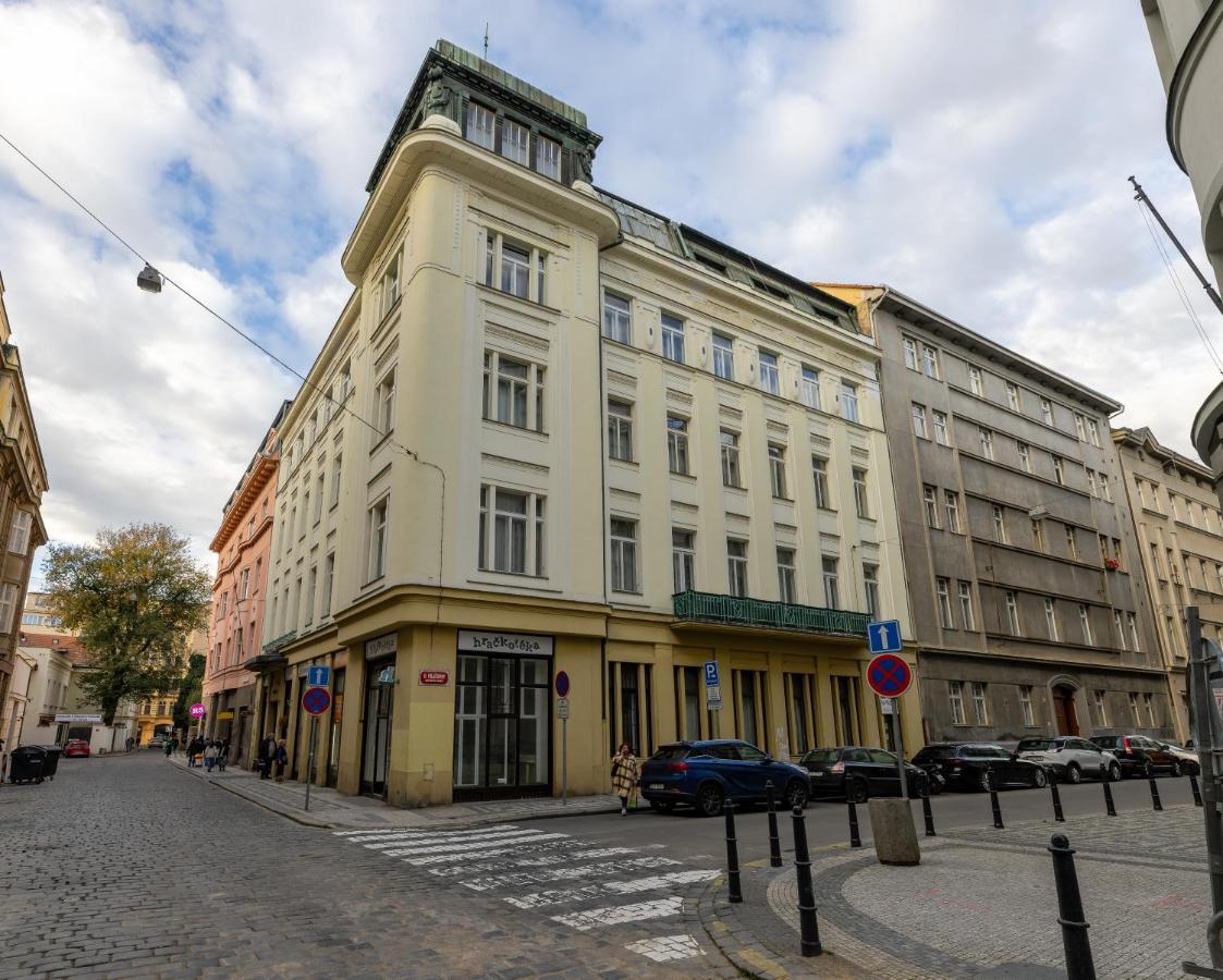 Charming 1 Bedroom Apartment In The City Center Of Prague Exterior photo